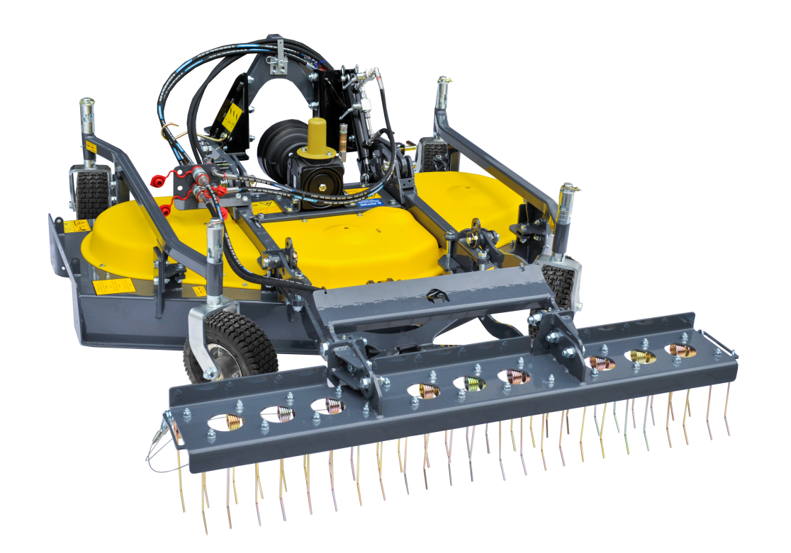 Detailansicht des matev Frontmähwerks MOW-FM 160 mit integriertem Striegel, ideal für effizientes Mähen und professionelle Grünflächenpflege.